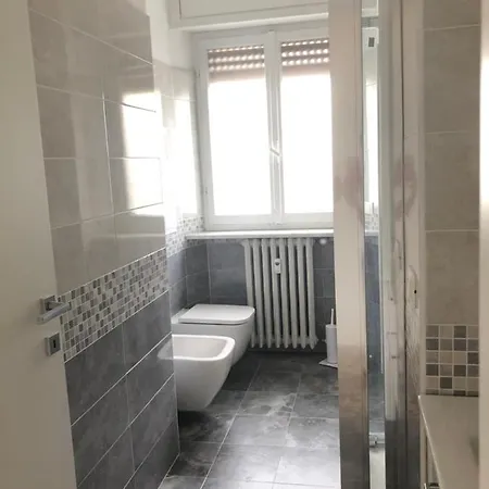 Bandello - A Due Passi Dal Centro Lägenhet Pavia